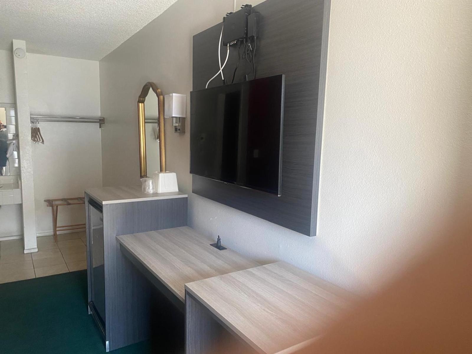 Windsor Inn Lake Havasu City Dış mekan fotoğraf