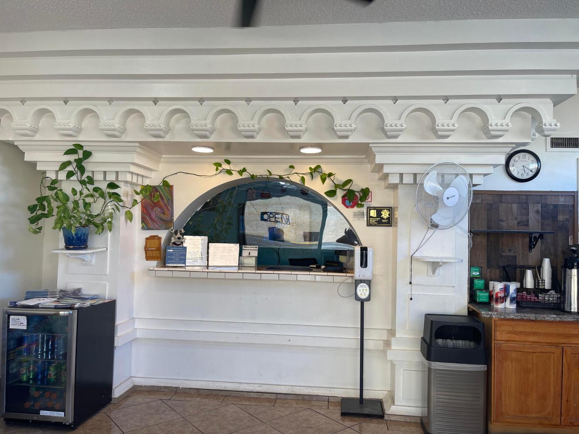 Windsor Inn Lake Havasu City Dış mekan fotoğraf